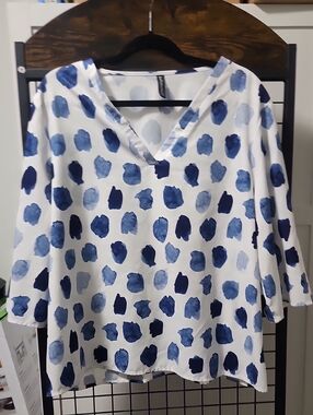 Women's Blue Dot V-Neck Blouse